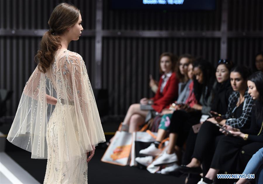 #CHINA-HONG KONG-FASHION WEEK (CN*)