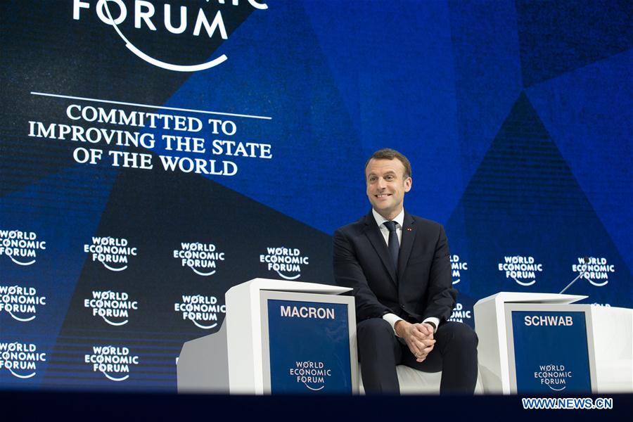 SWITZERLAND-DAVOS-WEF ANNUAL MEETING-FRANCE-PRESIDENT