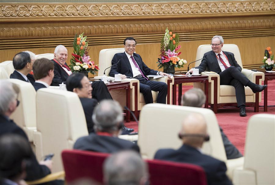 CHINA-BEIJING-LI KEQIANG-FOREIGN EXPERTS-DISCUSSION (CN)