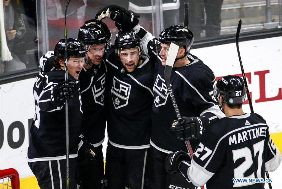 (SP)U.S.-LOS ANGELES-ICE HOCKEY-NHL-LOS ANGELES KINGS VS WASHINGTON CAPITALS