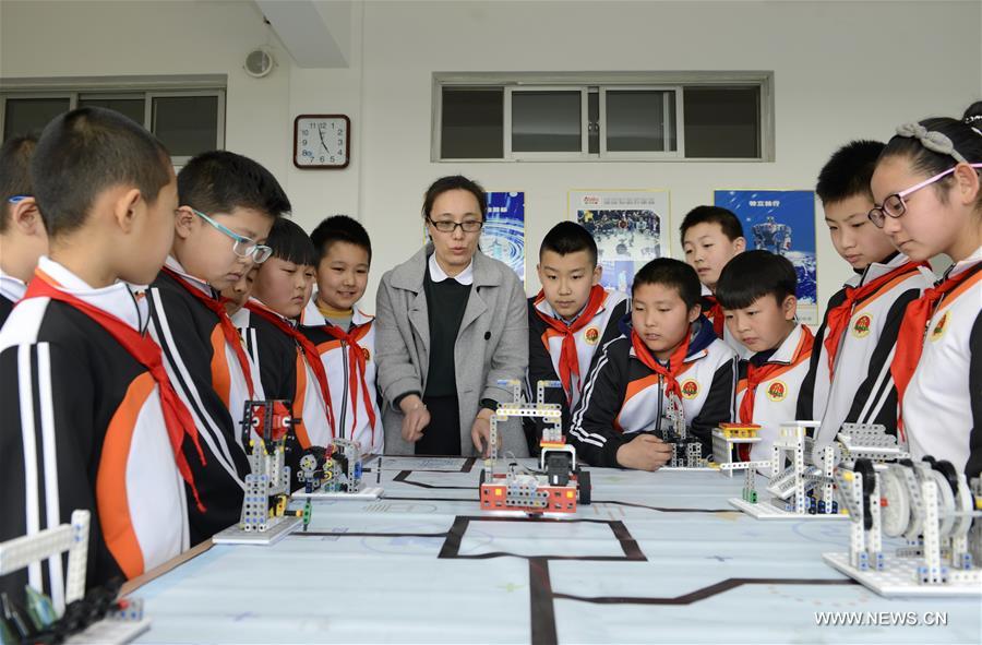 CHINA-HEBEI-EDUCATION-ROBOTS (CN)