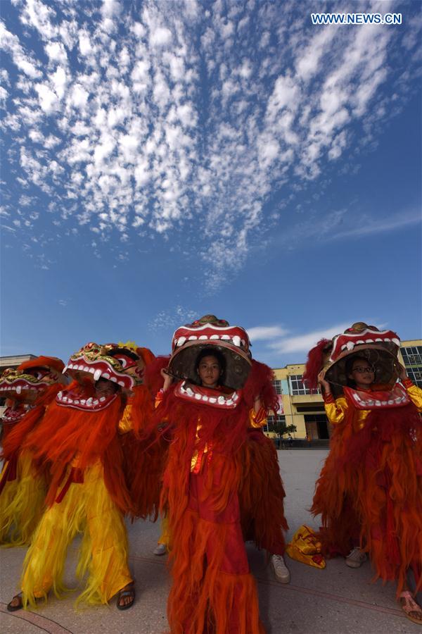 CHINA-JIANGXI-SCHOOL-CLASS-LION DANCE (CN)