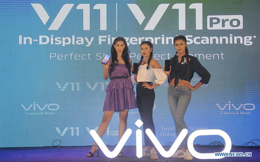 BANGLADESH-DHAKA-SMARTPHONE-VIVO-UNVEILING