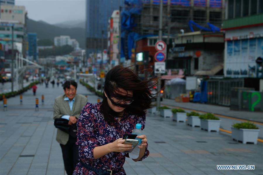 SOUTH KOREA-BUSAN-TYPHOON KONG-REY