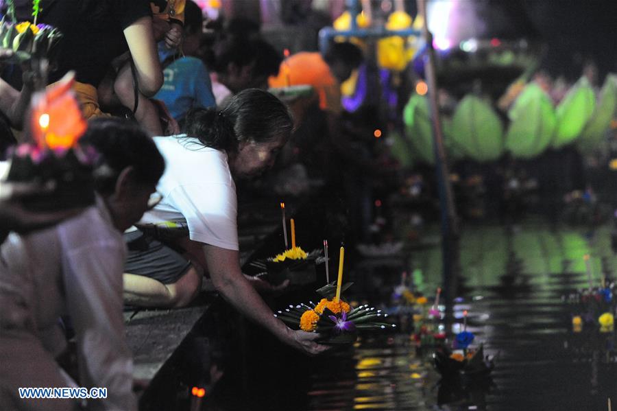 THAILAND-BANGKOK-LOY KRATHONG FESTIVAL-CELEBRATION