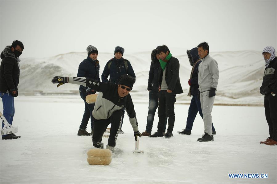 (SP)AFGHANISTAN-BAMYAN-WINTER GAME FESTIVAL