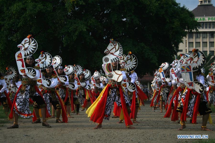 INDONESIA-PONOROGO-JATHIL-MASS DANCE