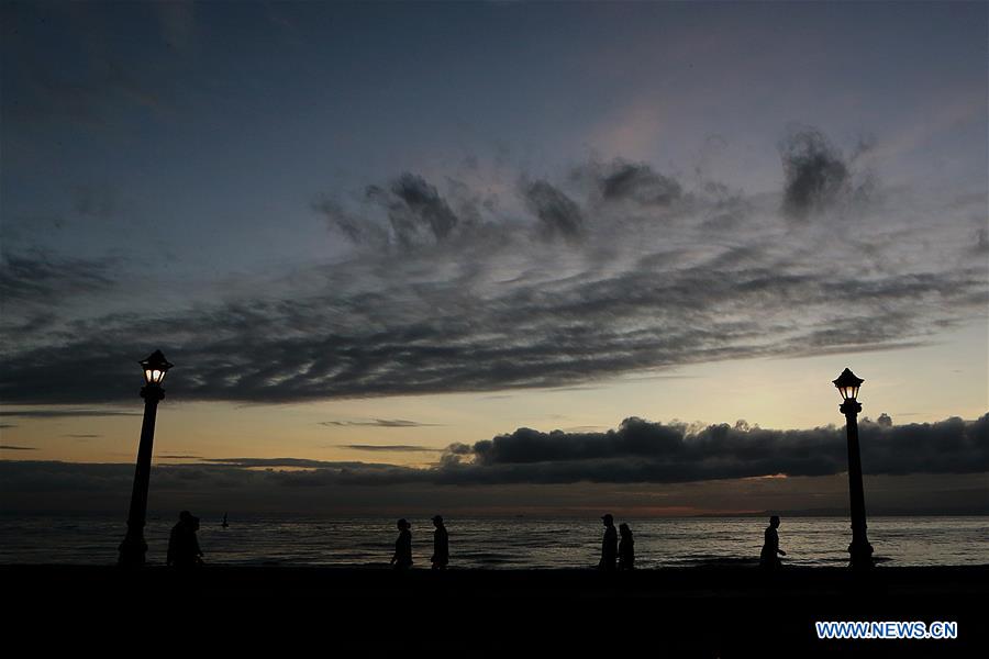 PHILIPPINES-DUMAGUETE CITY-SUNRISE