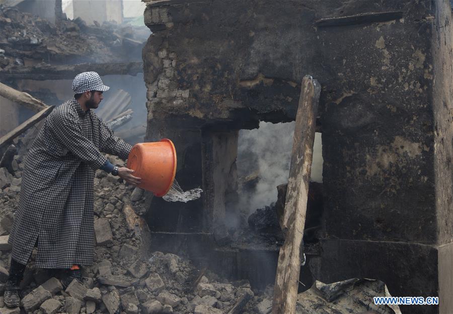 KASHMIR-SRINAGAR-GUNFIGHT