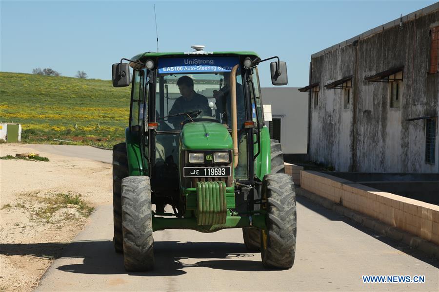 TUNISIA-SMART TRACTOR-BDS-TEST