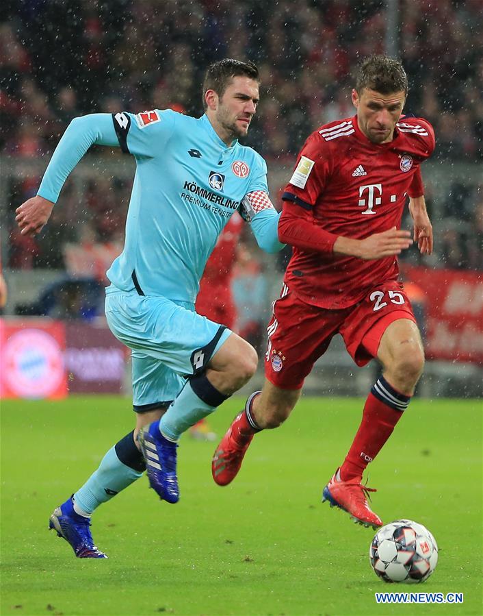 (SP)GERMANY-MUNICH-SOCCER-BUNDESLIGA-BAYERN MUNICH VS MAINZ