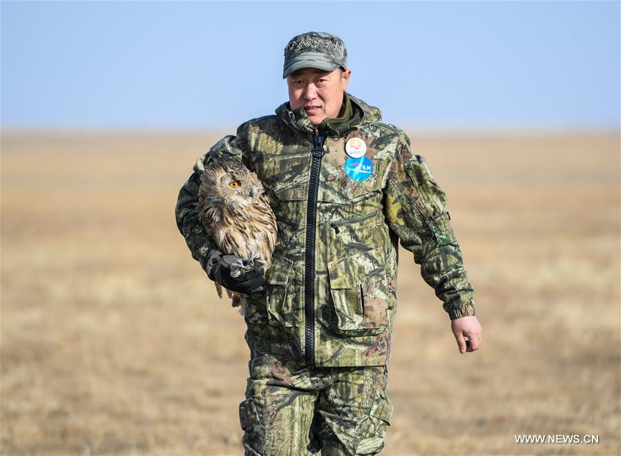 CHINA-INNER MONGOLIA-HULUN BUIR-WILDLIFE PROTECTOR (CN)