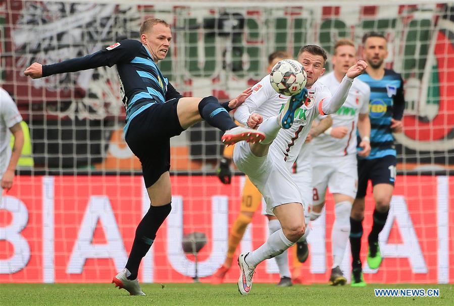 (SP)GERMANY-AUGSBURG-SOCCER-BUNDESLIGA-AUGSBURG VS HERTHA