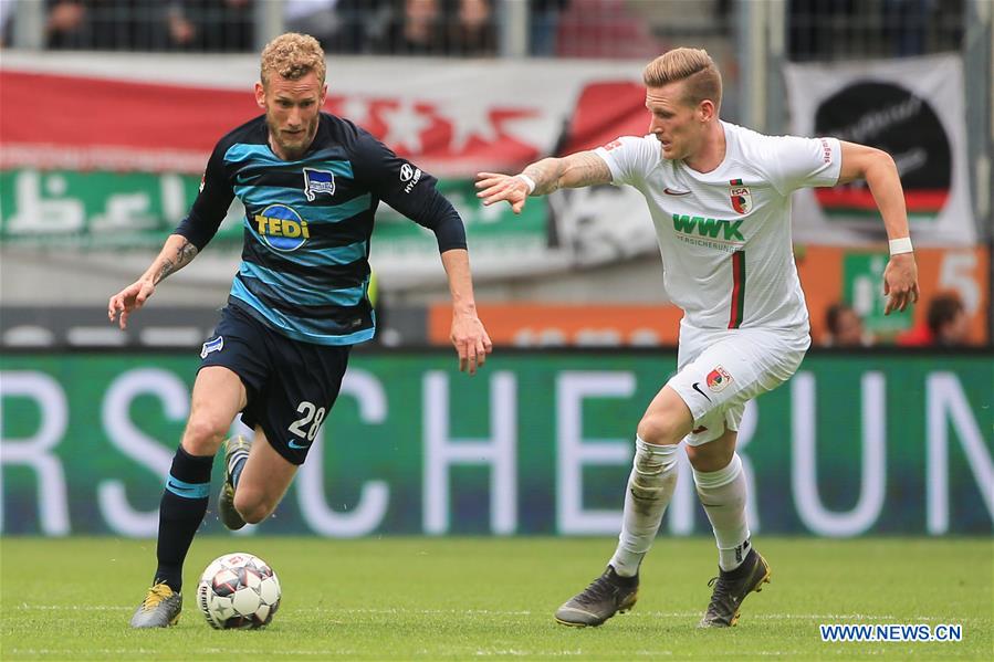 (SP)GERMANY-AUGSBURG-SOCCER-BUNDESLIGA-AUGSBURG VS HERTHA