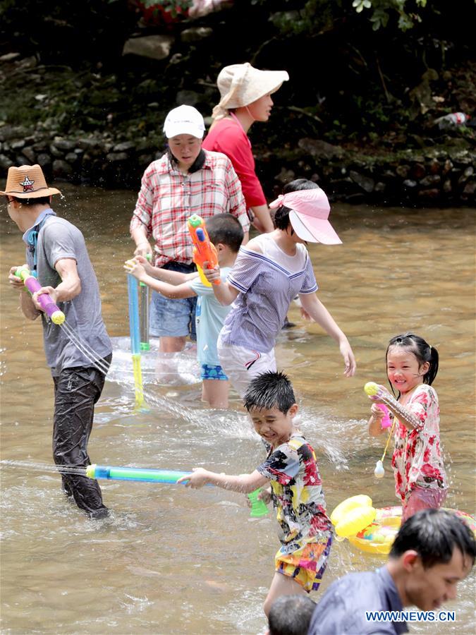 CHINA-FUJIAN-PINGNAN-SUMMER-COOL (CN)