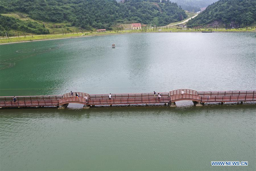 CHINA-CHONGQING-NANTIAN LAKE-SCENERY (CN)