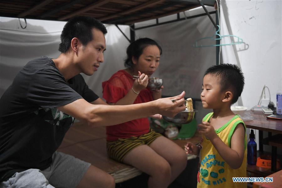 (FOCUS)CHINA-FUJIAN-SHISHI-CHILDREN-SUMMER VACATION (CN)