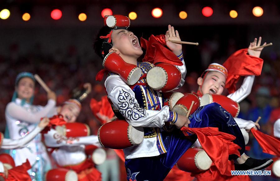 (SP)CHINA-ZHENGZHOU-NATIONAL TRADITIONAL GAMES OF ETHNIC MINORITIES-OPENING CEREMONY (CN)