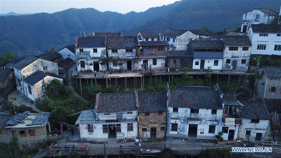 CHINA-ANHUI-MULIHONG VILLAGE-SCENERY (CN)