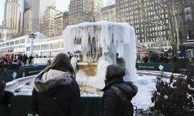 Cold snap sweeps eastern U.S.