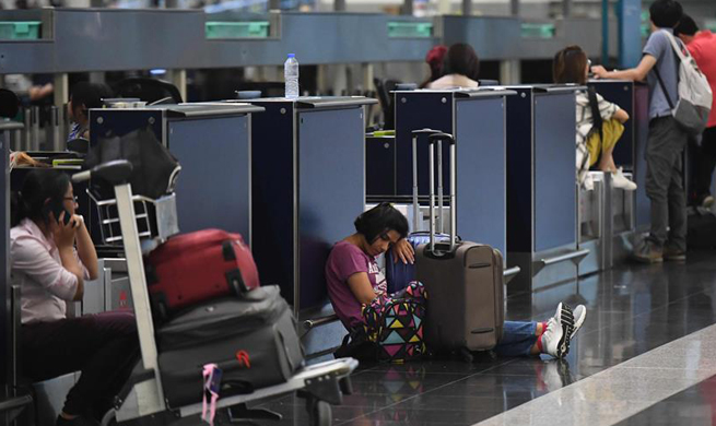 Hong Kong cancels all flights as protesters disrupt airport